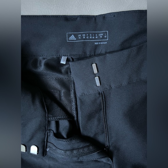 Adidas golf shorts - Picture 2 of 9